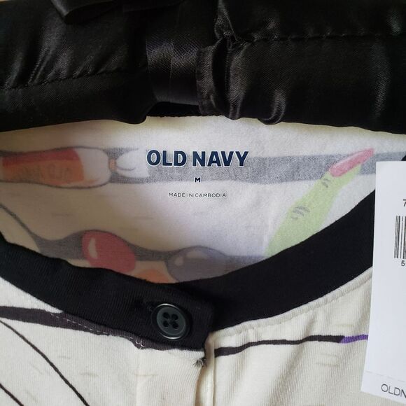 Old Navy Halloween Mummy Treats Spiders Witch Women's One Piece PJ Size Medium - Picture 10 of 13